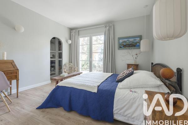 Maison à vendre 4 pièces 110 m² Éguilles