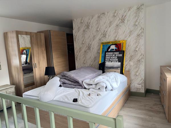 Immeuble à usage commercial et d'habitation 119m²