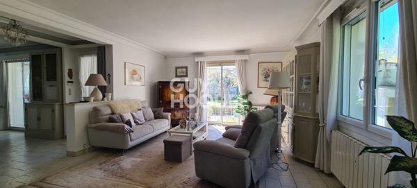 Maison 140 m² - 5 pièces - 3 chambres