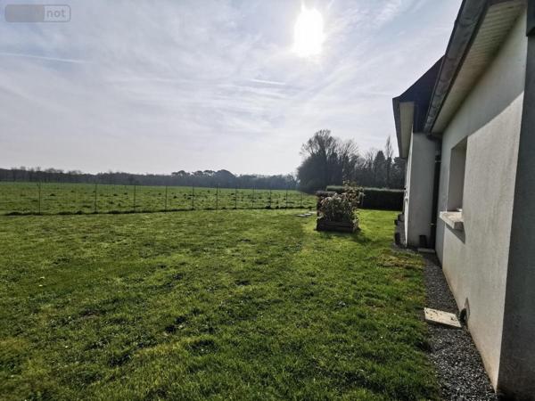 Maison à vendre à Kermaria-Sulard dans les Côtes-d'Armor (22450), ref : 22102-2384