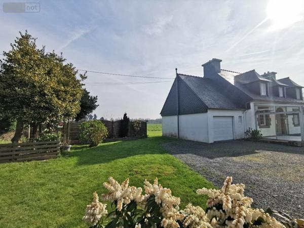 Maison à vendre à Kermaria-Sulard dans les Côtes-d'Armor (22450), ref : 22102-2384