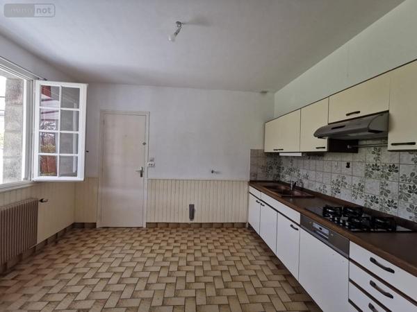 Maison à vendre à Kermaria-Sulard dans les Côtes-d'Armor (22450), ref : 22102-2384