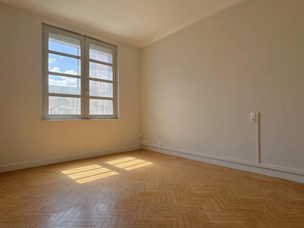 Location Appartement 4 pièces 116 m2 à Albi