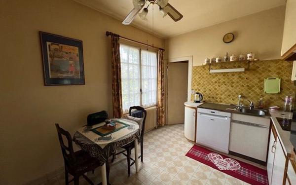 Maison à vendre    5 pièces •  Saint-Aignan