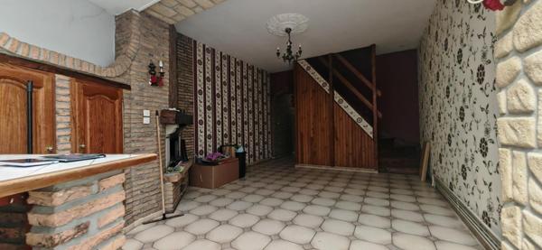 Maison T5 de ville 3 chambres à rafraichir