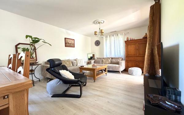 Maison à vendre    6 pièces •  Juvignac