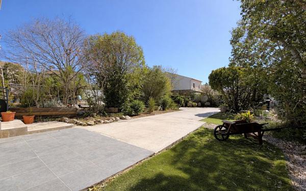 Maison à vendre    6 pièces •  Juvignac