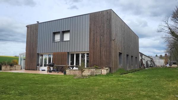 Maison à FLAVACOURT, 60590 - 7 pièces 242m²