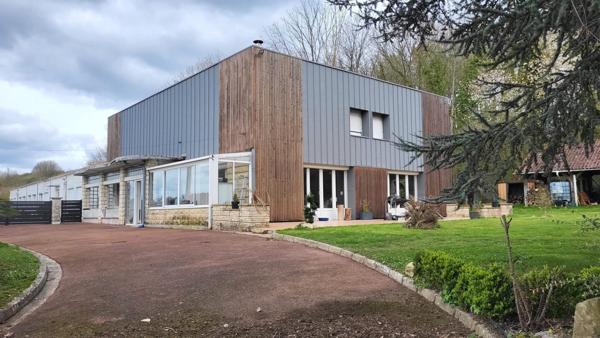 Maison à FLAVACOURT, 60590 - 7 pièces 242m²