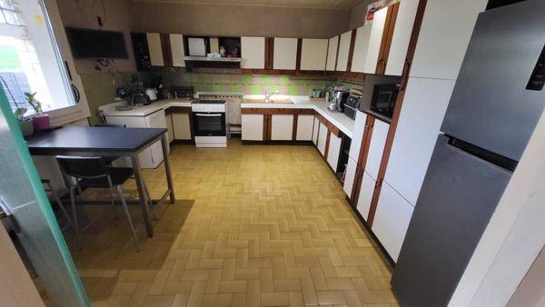 Maison à FLAVACOURT, 60590 - 7 pièces 242m²
