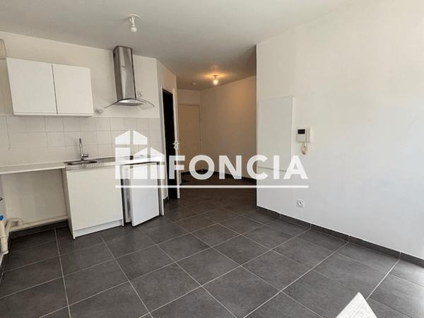 Location Studio 24.41 m² - 46 CHEMIN DU GAI VERSANT La Seyne Sur Mer 83500