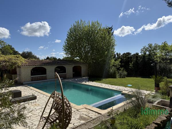 maison de campagne Suze-la-Rousse (26790)