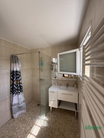 maison de campagne Suze-la-Rousse (26790)