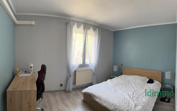 maison de campagne Suze-la-Rousse (26790)