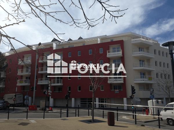 Location Appartement meublé 3 pièces 53.86 m² - 1 AVENUE GENERAL CARMILLE La Seyne Sur Mer 83500