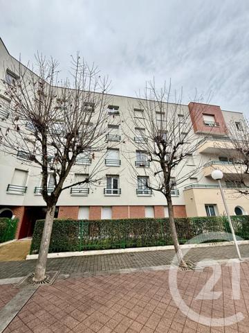 Appartement à vendre  2 pièces - 46,70 m2 ST DENIS - 93