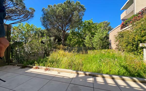 Appartement à vendre    3 pièces • 60,33 m2 Fréjus