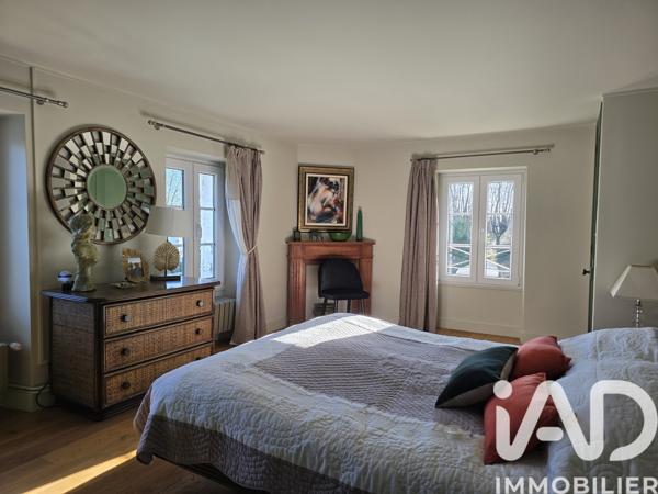 Maison à vendre 10 pièces 250 m² Cognac