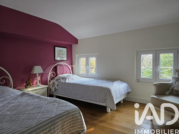 Maison à vendre 10 pièces 250 m² Cognac