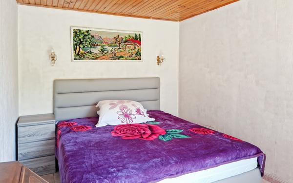 Maison à vendre    6 pièces •  Rians