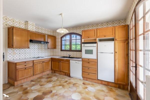 Maison à vendre |  Lunel |  8 pièces | 200 m²