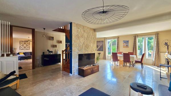 MAISON INDIVIDUELLE 137 M² VIRY-CHÂTILLON, À DEUX PAS DU LAC DE VIRY