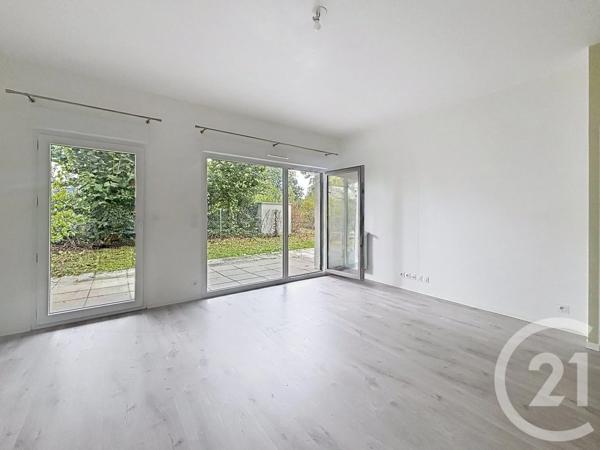 Appartement T3 à vendre  3 pièces - 62,72 m 2   NOYAL CHATILLON SUR SEICHE  - 35