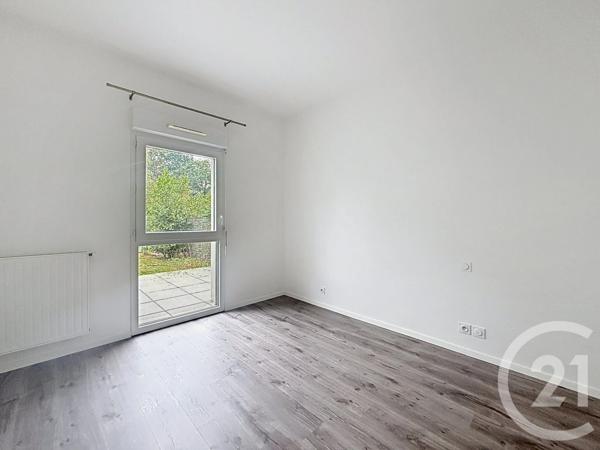 Appartement T3 à vendre  3 pièces - 62,72 m 2   NOYAL CHATILLON SUR SEICHE  - 35