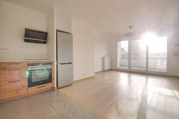 Appartement Saint Ouen Sur Seine 3 pièce(s) 64.08 m2