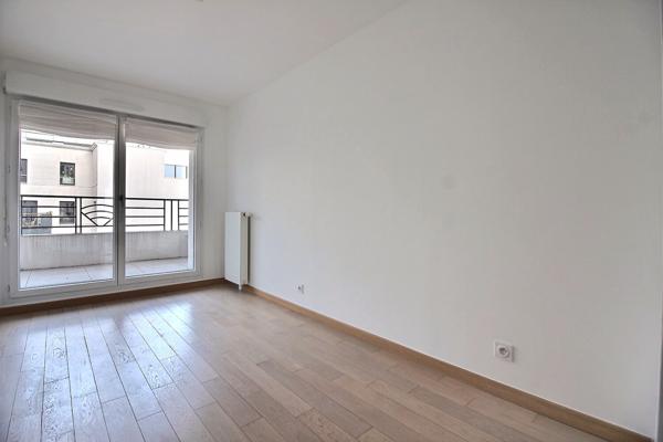 Appartement Saint Ouen Sur Seine 3 pièce(s) 64.08 m2