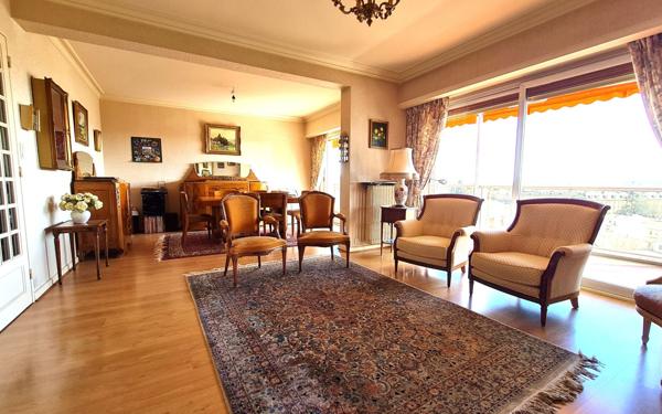 Appartement à vendre    4 pièces • 131 m2 Agen