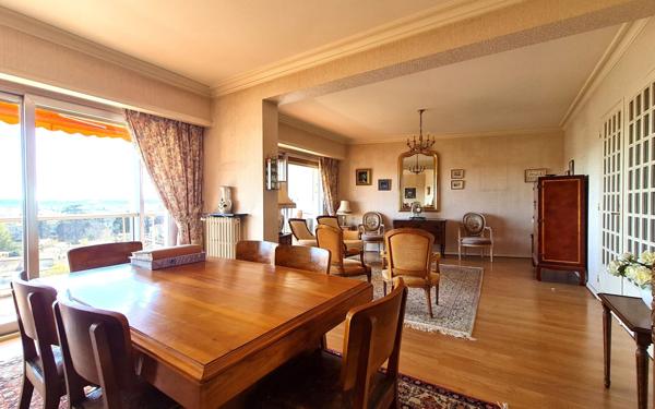 Appartement à vendre    4 pièces • 131 m2 Agen