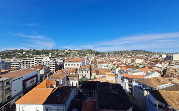 Appartement à vendre    4 pièces • 131 m2 Agen