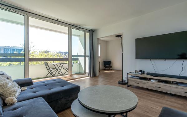 Appartement à vendre    4 pièces • 81 m2 Créteil