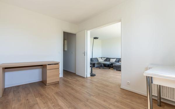 Appartement à vendre    4 pièces • 81 m2 Créteil