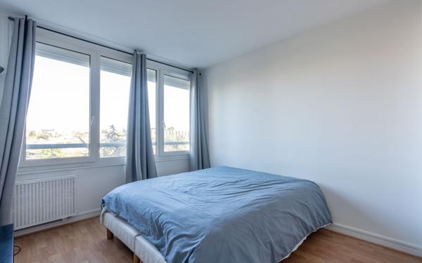 Appartement à vendre    4 pièces • 81 m2 Créteil