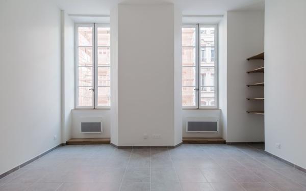 Appartement à vendre    1 pièce • 35 m2 Lyon 6