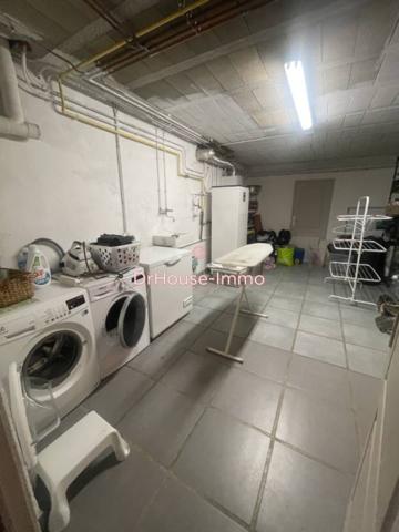 Maison à vendre 14 pièces de 285 m²