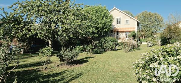 Maison à vendre 6 pièces 156 m² Saint-Astier