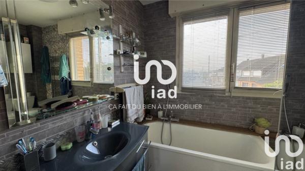 Maison à vendre 6 pièces 110 m² Templemars