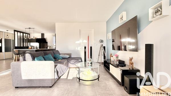 Maison à vendre 5 pièces 122 m² Saint-Savin