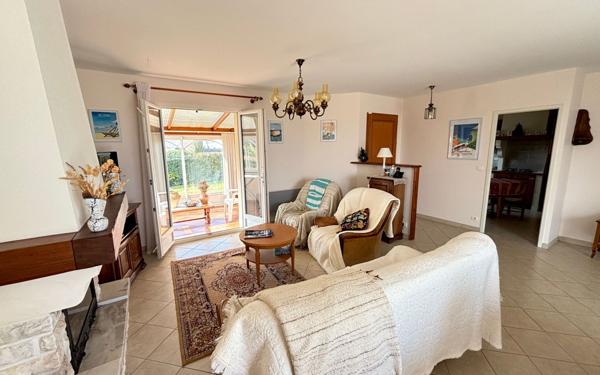 Maison à vendre    5 pièces •  Breuillet