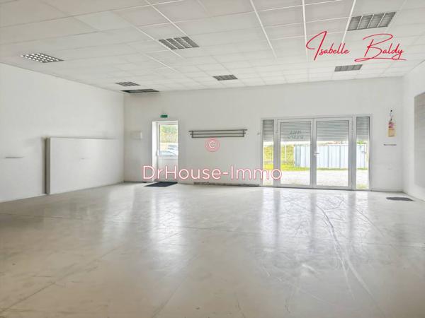 Bureau à vendre 6 pièces de 375 m²