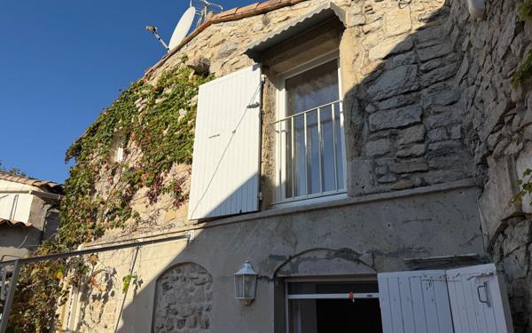 Maison à vendre    4 pièces •  Clarensac