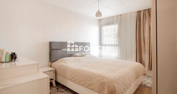 À vendre Appartement 4 pièces 76 m² - Villeneuve-saint-georges 94190