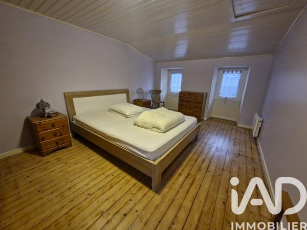 Maison à vendre 11 pièces 275 m² Saint-Savinien