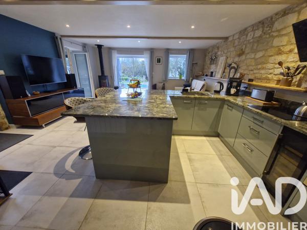 Maison à vendre 11 pièces 275 m² Saint-Savinien