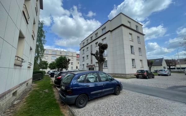 Appartement à vendre    3 pièces • 50,14 m2 Le Blanc-Mesnil