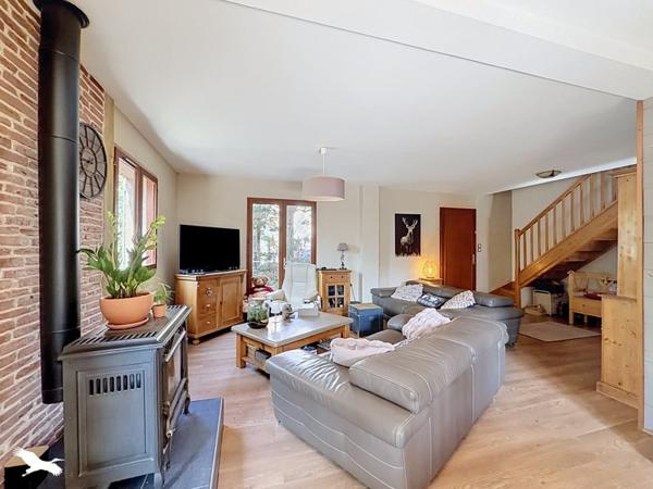 Maison 543 218 € Chassieu 5 p 131 m² DPE D
