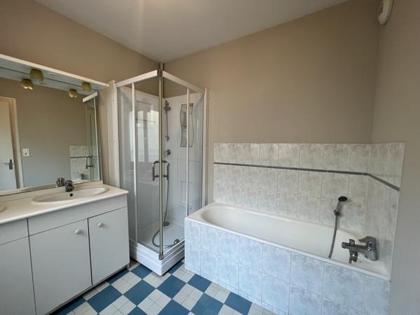 Appartement 4 pièce(s) 3 chambre(s) 120 m²